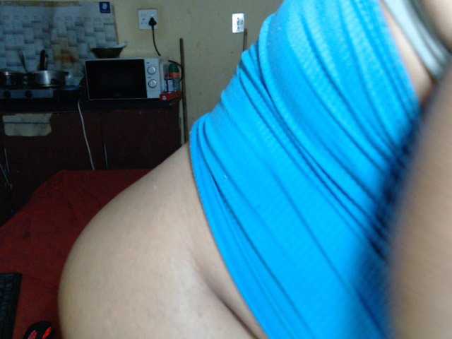 Mydreamgirrl's BongaCams show and profile