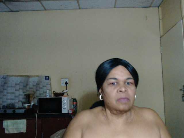 Mydreamgirrl's BongaCams show and profile