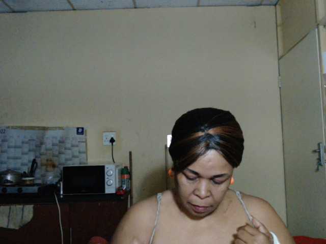 Mydreamgirrl's BongaCams show and profile