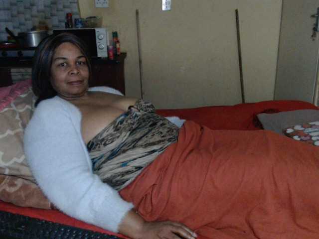 Mydreamgirrl's BongaCams show and profile