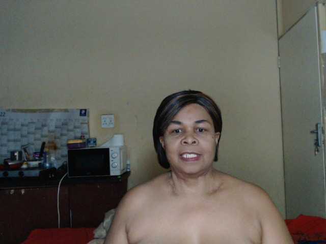 Mydreamgirrl's BongaCams show and profile