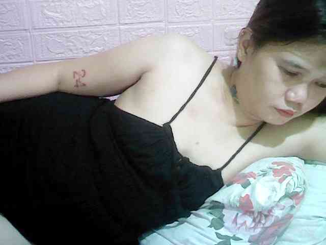 Tricia609 webcam