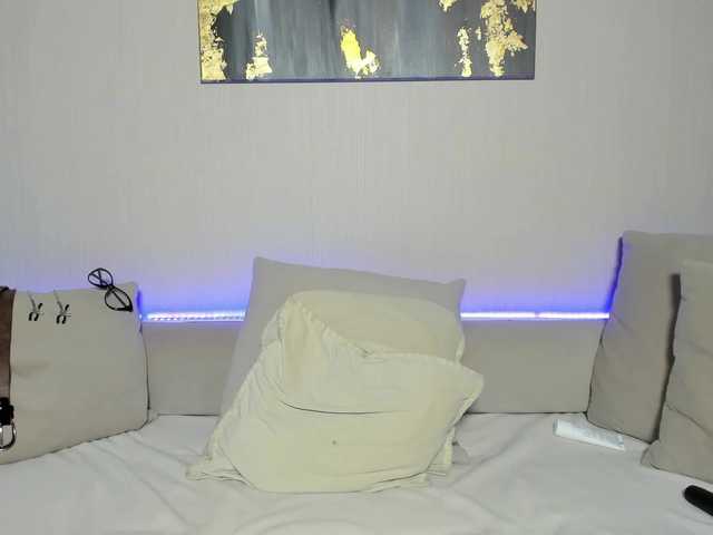 Mia-Callme's BongaCams show and profile