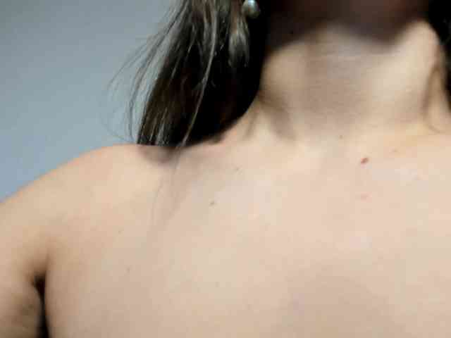 Mia-Callme webcam