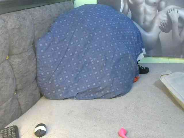 TerryAssQueen254 webcam