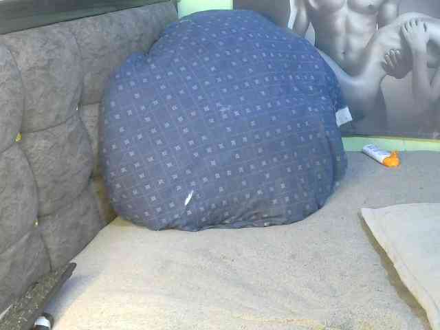 TerryAssQueen254 webcam