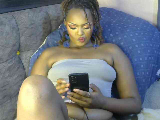 TerryAssQueen254 webcam