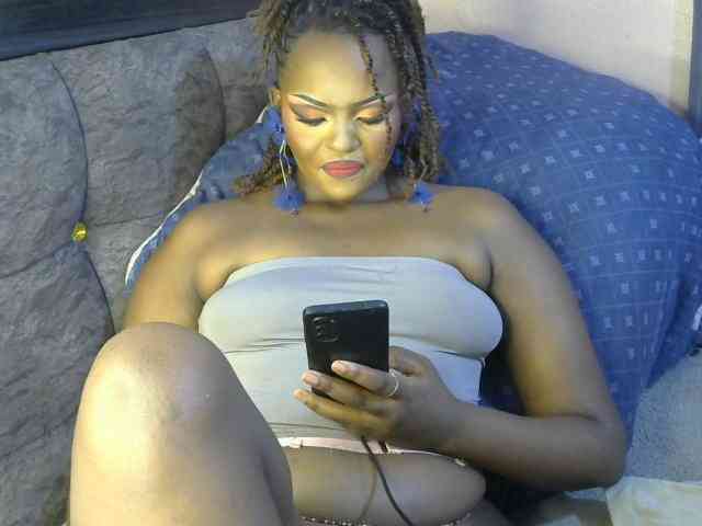 TerryAssQueen254 webcam