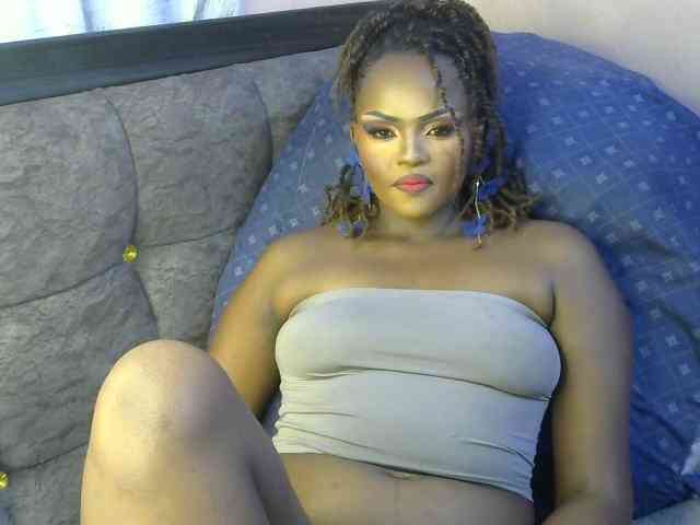 TerryAssQueen254 webcam