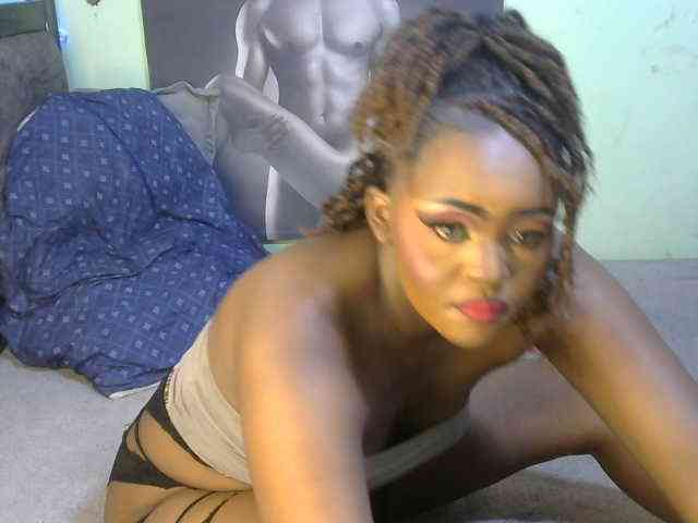 TerryAssQueen254 webcam