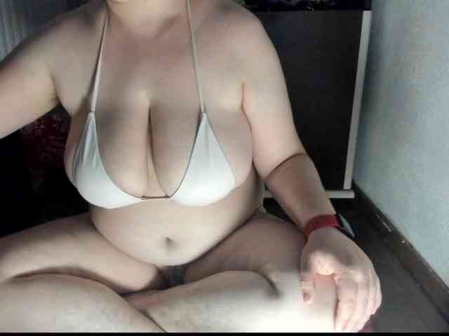 naturalltessa webcam