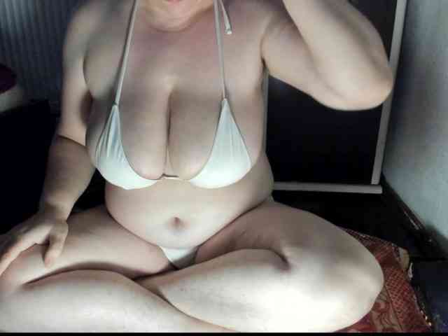naturalltessa webcam
