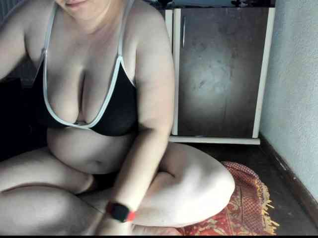 naturalltessa webcam
