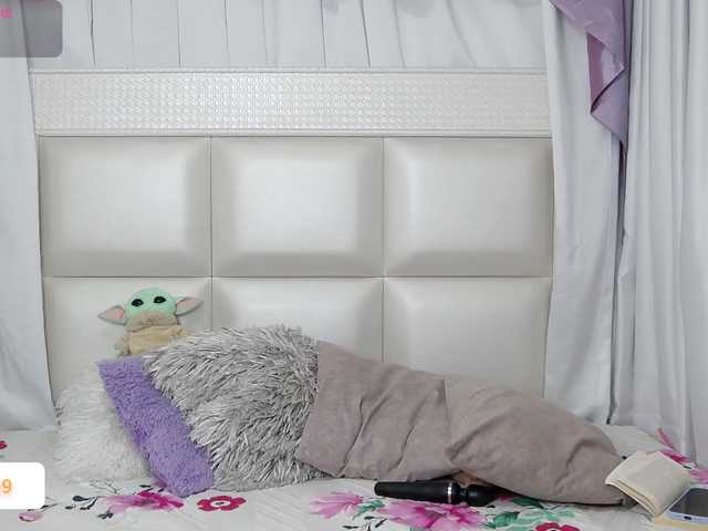 verosantana's BongaCams show and profile