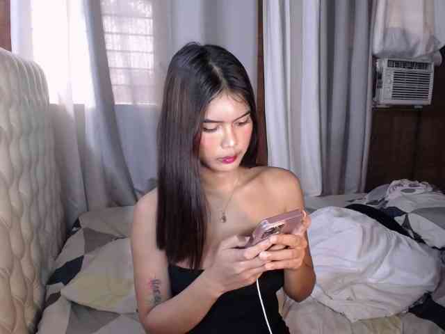 Monifatsxx Live Webcam on BongaCams