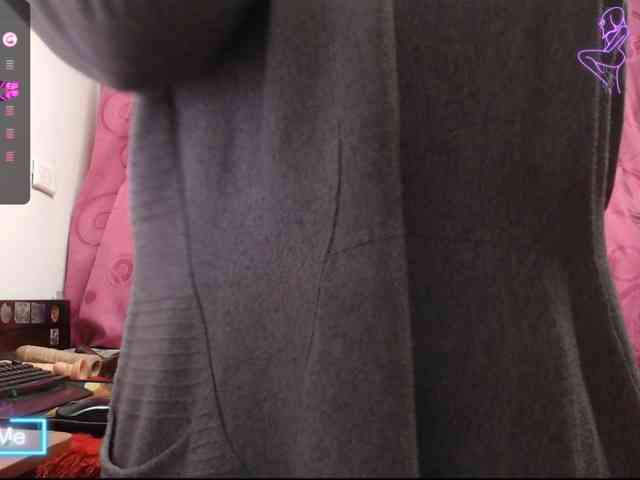 NickyKendal webcam