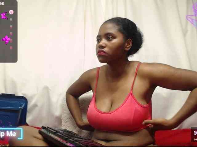 NickyKendal webcam
