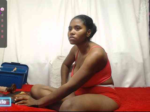 NickyKendal webcam