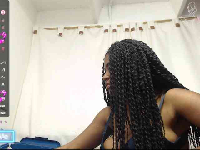 NickyKendal webcam