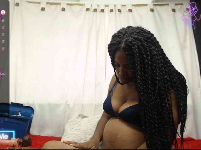 NickyKendal webcam