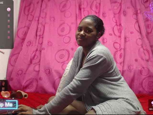 NickyKendal webcam