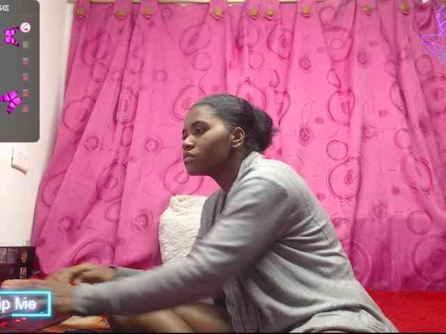 NickyKendal webcam