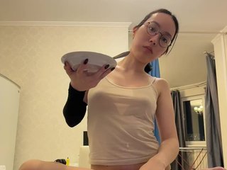 Littleotter Porn Show