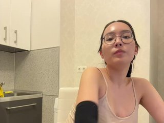 Littleotter Porn Show