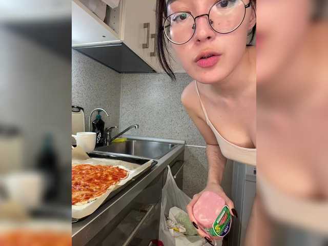 kisik258's BongaCams show and profile