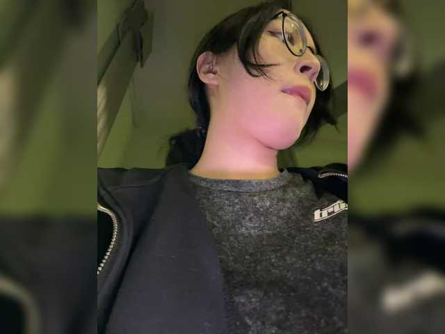 kisik258's BongaCams show and profile