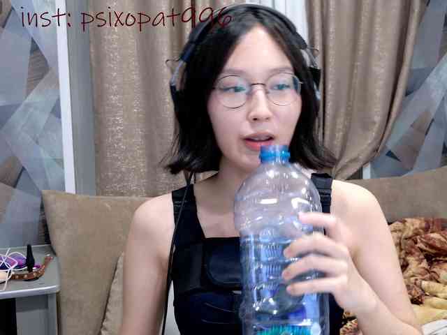 MiskaRisKoshkaZhena webcam