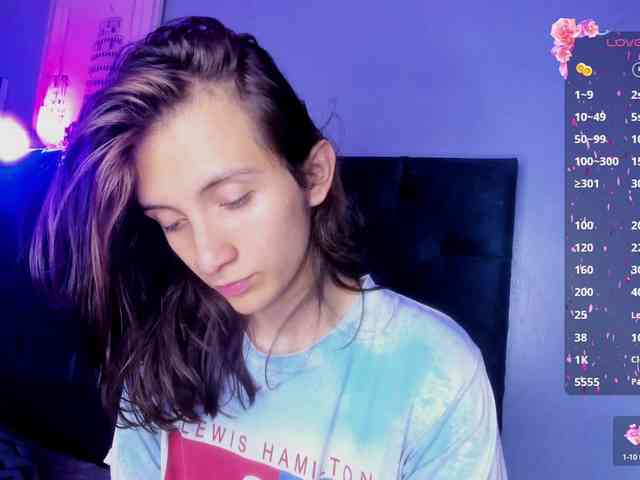 Feniixa Live Webcam on BongaCams
