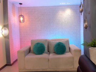 AleCorleone Porn Show