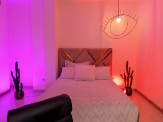 AleCorleone Porn Show