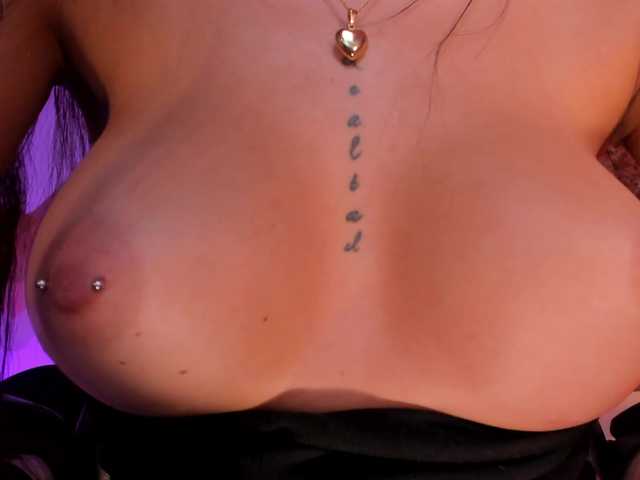 AleCorleone's BongaCams show and profile