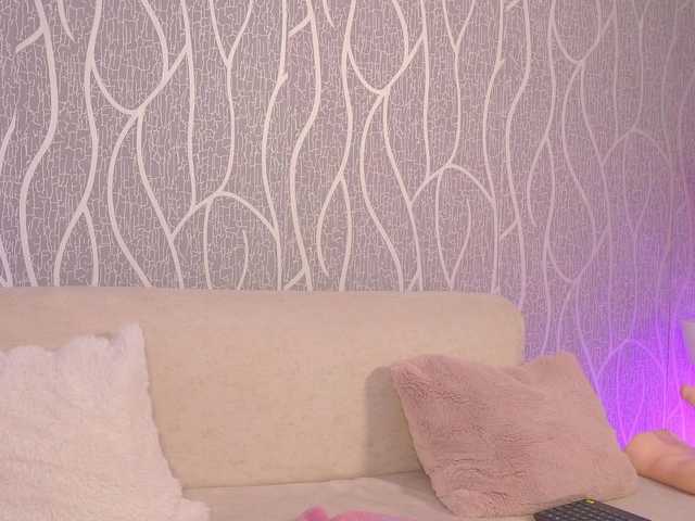 AleCorleone —  How long would you last inside my pussy?    IG @alessia_corleonemodel   Goal: fingering ass + plug anal @remain tkns left 