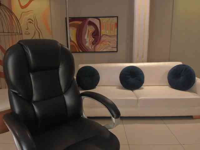 AleCorleone webcam