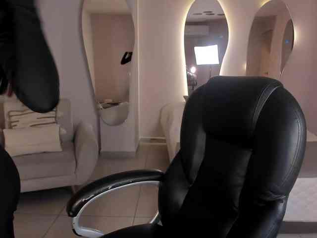 AleCorleone webcam