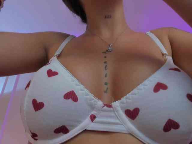 AleCorleone webcam