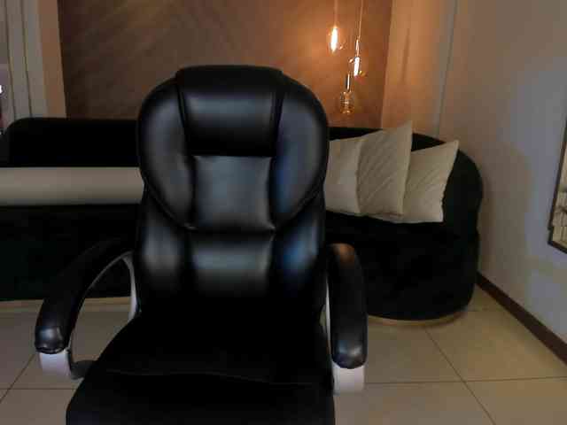 AleCorleone webcam