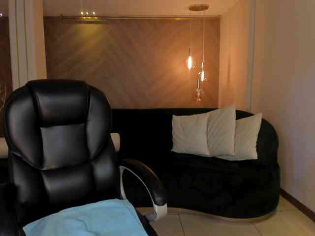 AleCorleone webcam