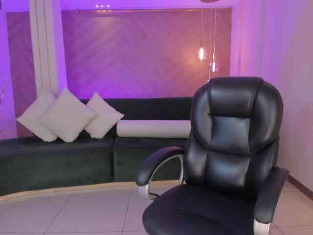 AleCorleone webcam