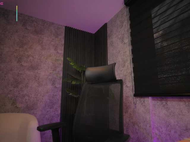 AmyWalker's BongaCams show and profile