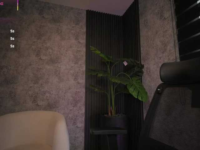 AmyWalker's BongaCams show and profile