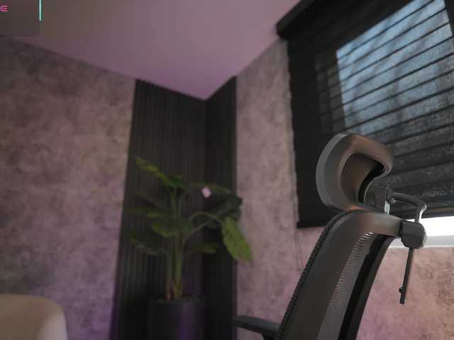 AmyWalker's BongaCams show and profile