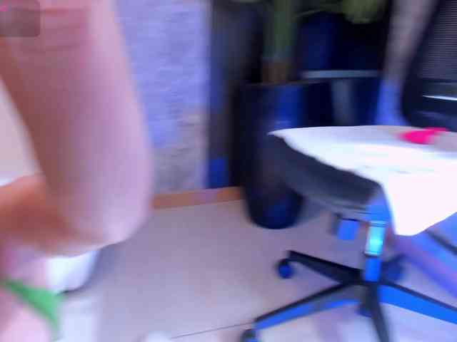 AmyWalker webcam