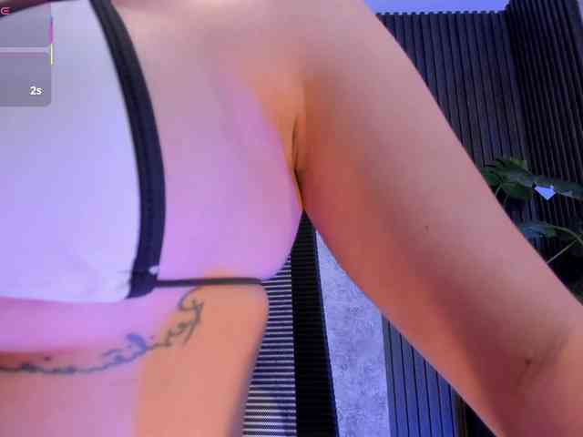 AmyWalker webcam