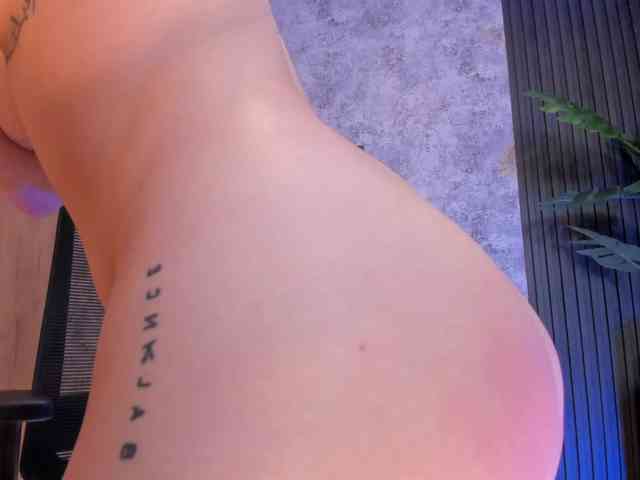 AmyWalker webcam