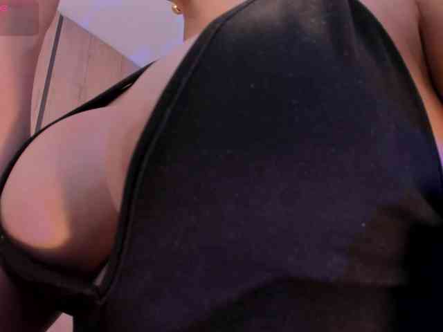 AmyWalker webcam