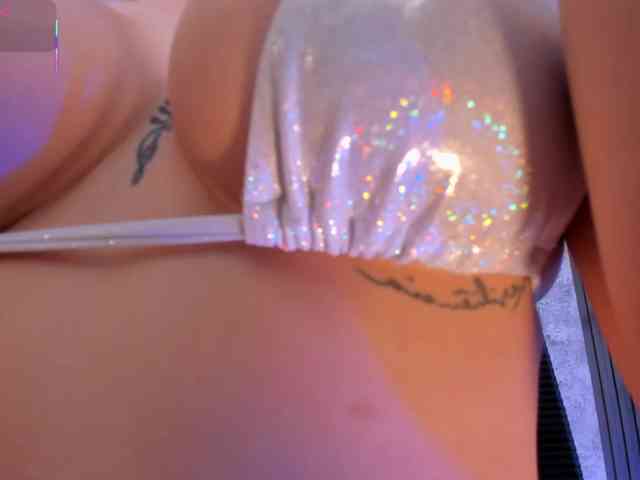 AmyWalker webcam